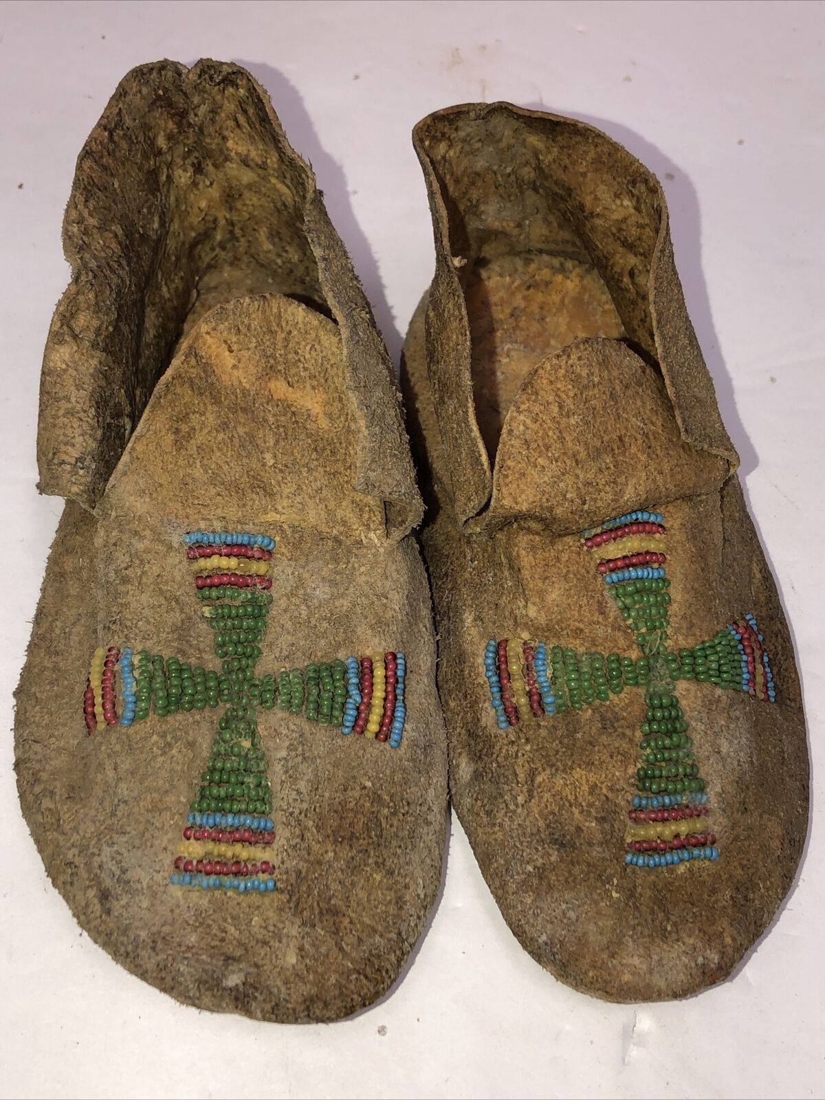 Vintage Native American Indian Child’s Beaded Moccasins Leather & Sinew Pre 30’s
