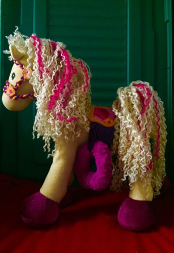Soft Stuffed Horse With Movable Legs! New!adorable! Ships Free In The Usa!
